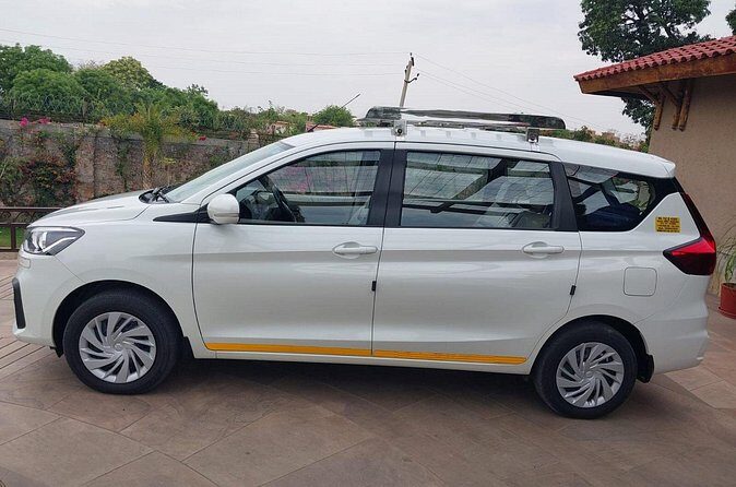 Delhi Airport Transfer Pickup and Drop-Off (Choose One or Both) - FAQs