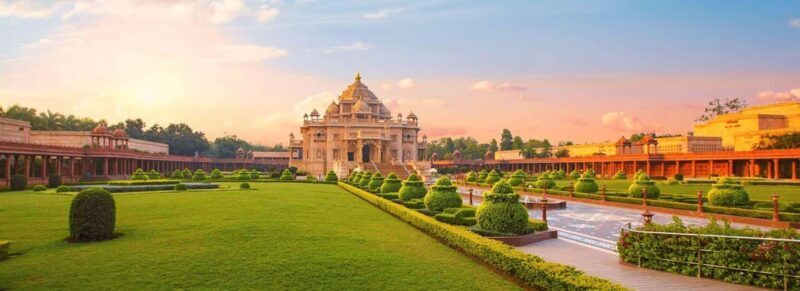 Delhi: Akshardham Temple Tour and Musical Fountain Show - Dining and Cultural Flavors
