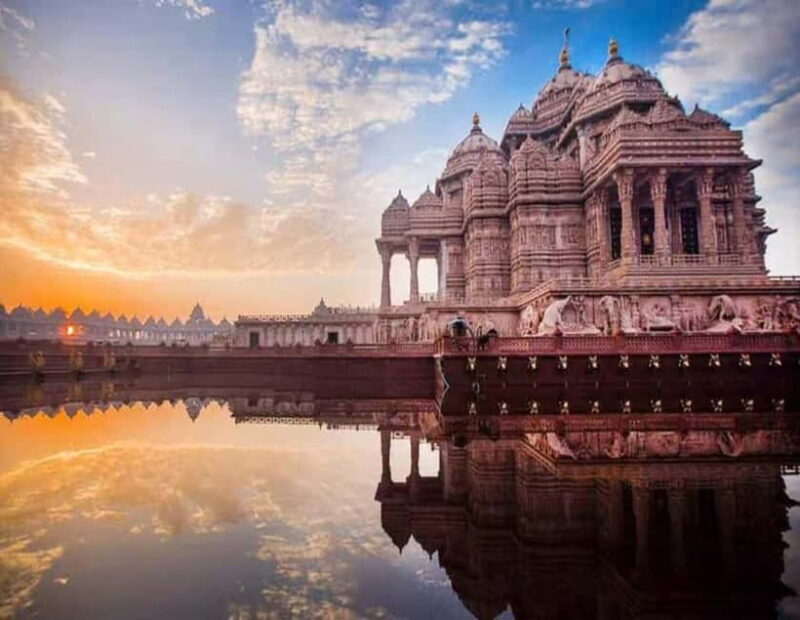 Delhi: Akshardham Temple Tour with Water & Light Show by Car - What’s Included and What’s Not