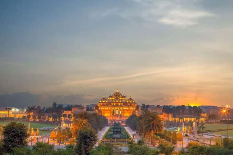 Delhi: Akshardham Temple Tour with Water & Light Show by Car - Practical Tips for Travelers