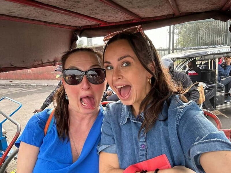Delhi: Customized Shopping Tour with Female Consultant - Key Points