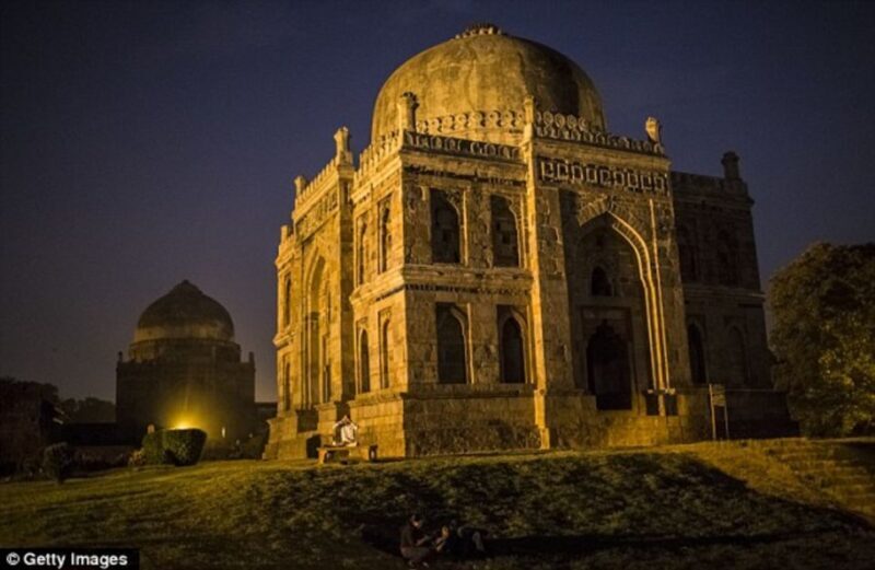 Delhi: Guided Evening Tour of Delhi City - Practical Tips for Travelers