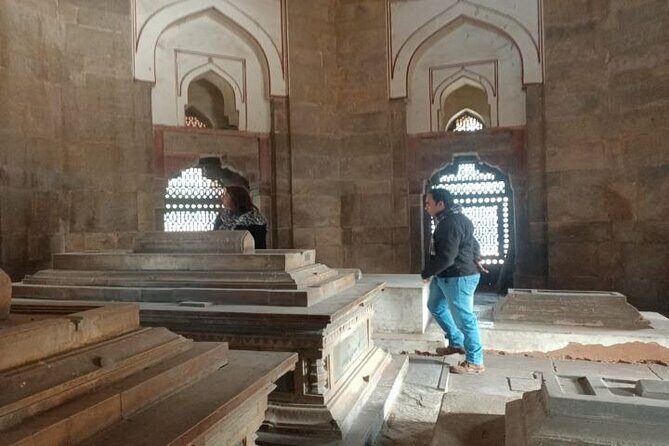 Delhi Highlights: Half Day or Full Day Heritage & City Tour - Transportation & Duration