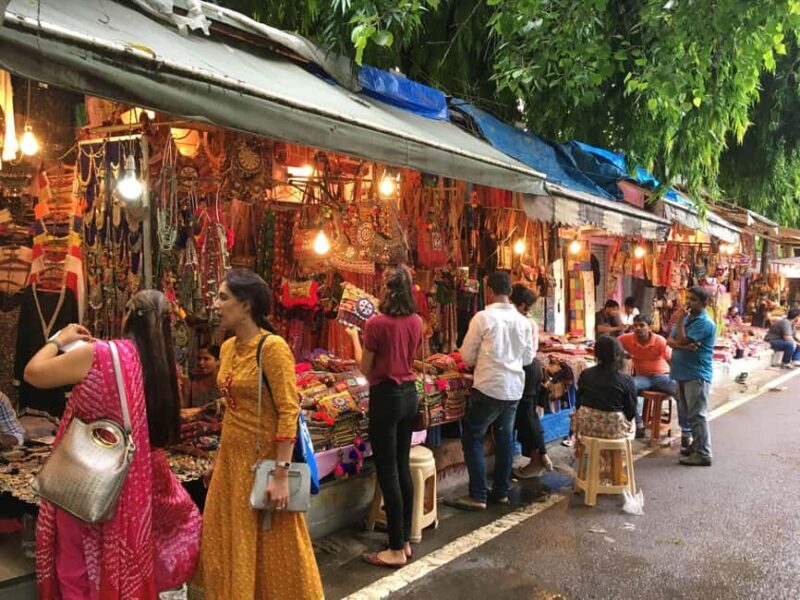 Delhi Markets: A Cultural Shopping Experience with an Expert - Navigating Delhi’s Iconic Markets: An In-Depth Look