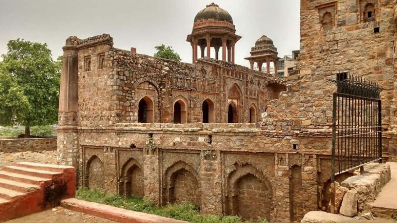Delhi: Mehrauli Archaeological Park Tour with Hotel Pickup - Practical Details and Why It Matters