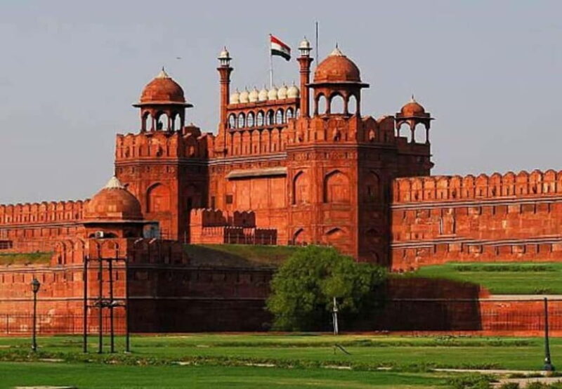 Delhi: Old and New Delhi City Private Guided Day Tour by car - What It Means for You