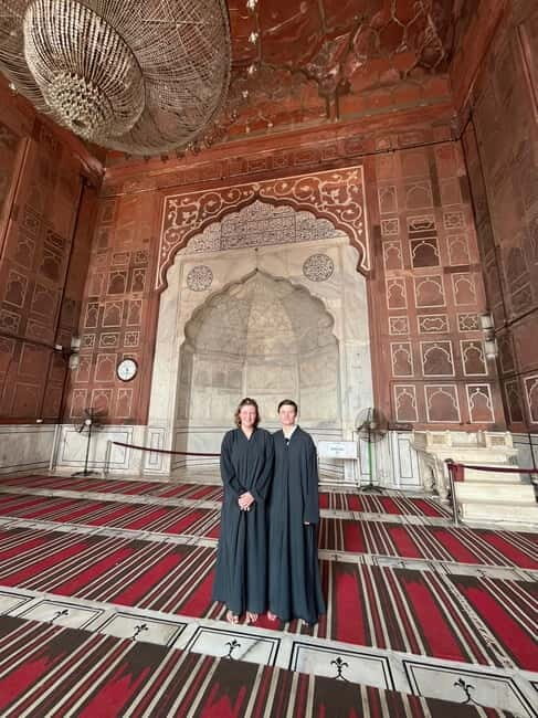 Delhi: Old and New Delhi Private Full or Half-Day Tour - Discovering the Contrasts of New Delhi