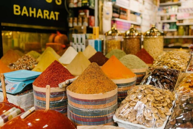 Delhi: Old Delhi Guided Tour with Rickshaw & Entry Tickets - Key Points