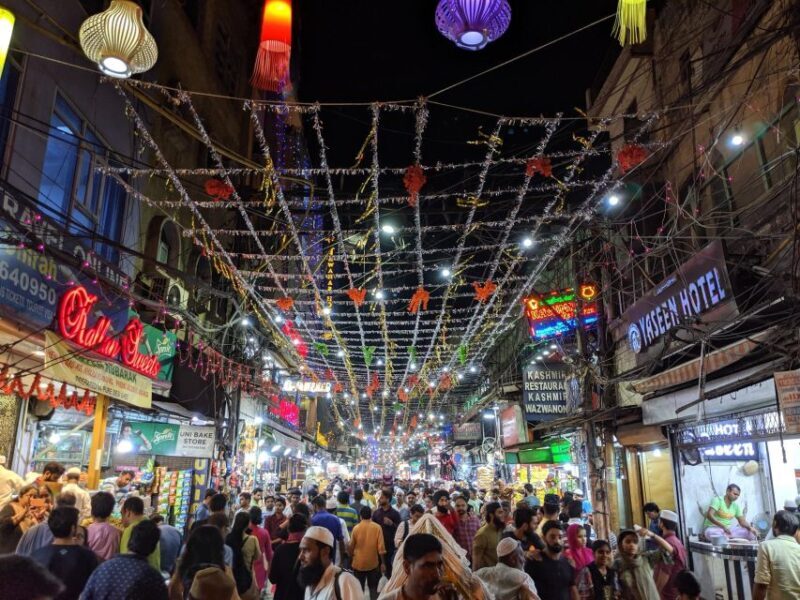 Delhi: Old Delhi Slum Tour by Metro or Car - Step-by-Step Itinerary Breakdown