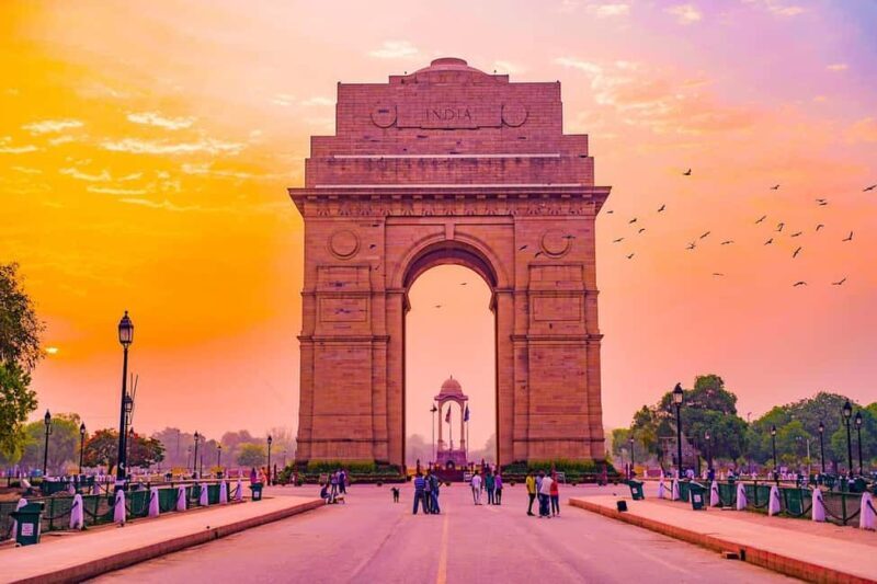 Delhi: Old & New Delhi Private Guided City Tour with Options - Key Points