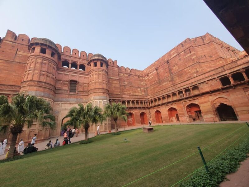 Delhi: Photography Taj Mahal Tour with Boat Ride & Transfers - Key Points