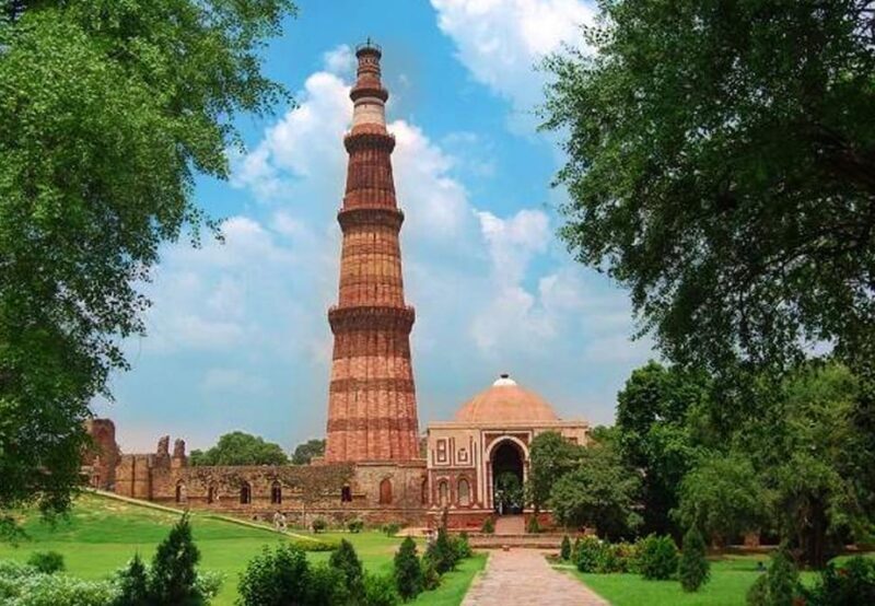Delhi: Private Full-Day City Sightseeing Tour by Car - Practical Details and Tips