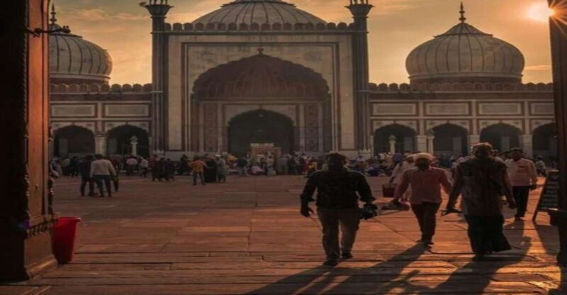 Delhi: Private Guided Old and New Delhi City Tour - Key Points