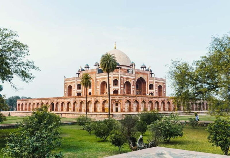 Delhi: Private Half-Day Tour of New Delhis Top Sights - A Practical Guide to the Tour Experience