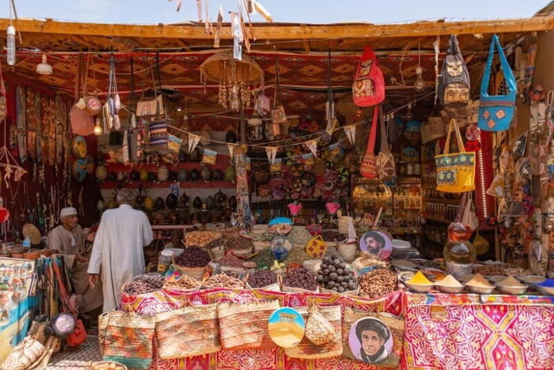 Delhi: Private Local Shopping Tour with Guide & Pickup - What Makes This Tour Stand Out?
