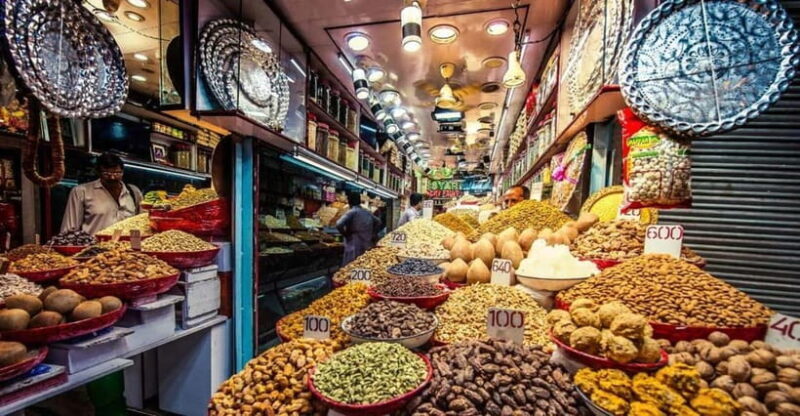 Delhi: Private Shopping Tour with Guide and Transfer - Exploring Delhi’s Markets: A Private Shopping Tour Worth Your Time