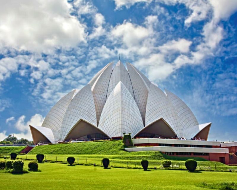 Delhi: Private Spiritual Sites Car Tour with Lunch and Entry - A Deep Dive Into the Experience