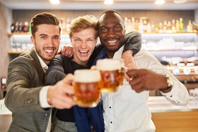 Delhi: Pub Crawl (3 Hours Guided Bar Hopping Tour) - A Closer Look at the Pub Crawl Experience