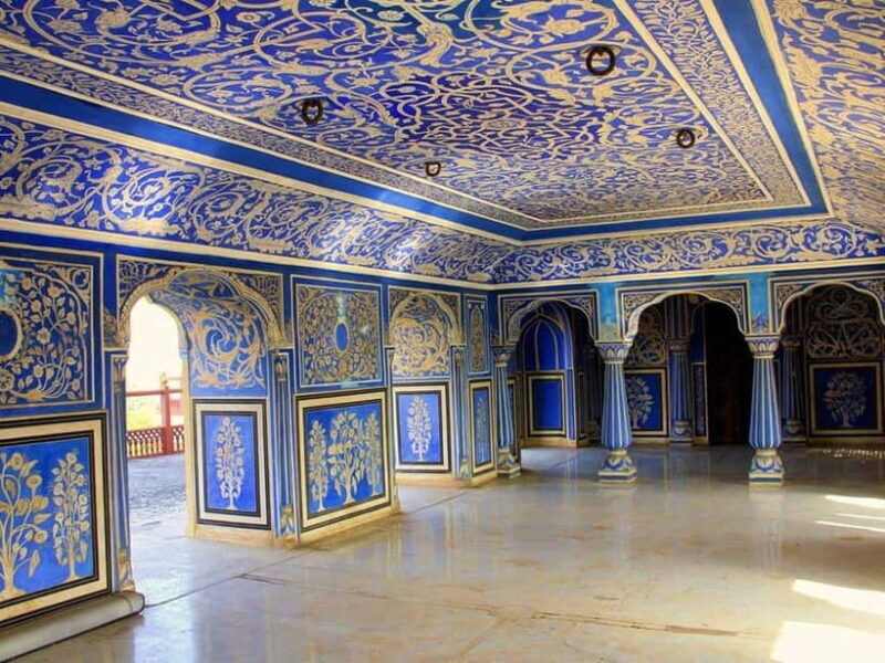 Delhi: Sameday Jaipur city Tour by car - Key Points