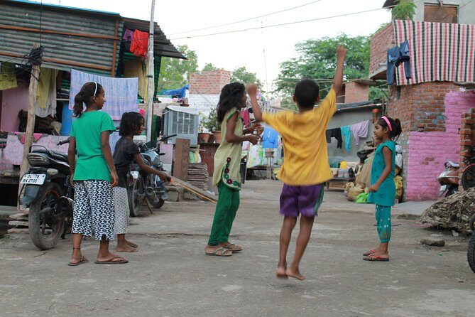 Delhi Slum Tour with hotel pickup and drop - The Sum Up
