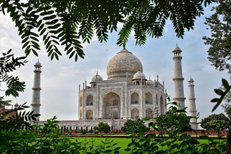 Delhi: Sunrise Taj Mahal and Agra Tour by Car -All Inclusive - A Complete Look at the Tour Experience