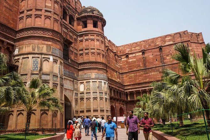 Delhi to Agra and Taj Mahal Day Trip by Express Train with Lunch - What We Love About This Tour