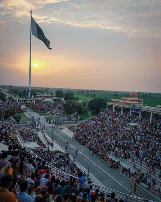 Delhi To Amritsar Golden Temple WagahBorder Tour Over night - Key Points