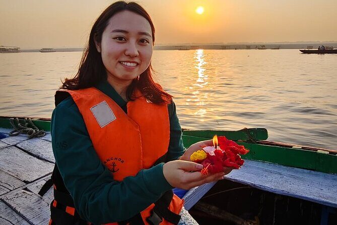 Delhi to Varanasi: Tour to the Sacred Ganga Aarti Ceremony - Who Should Consider This Tour?