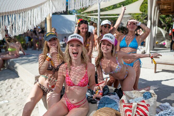 Deluxe Catamaran tour to Isla Mujeres with Open Bar and Lunch - Introduction