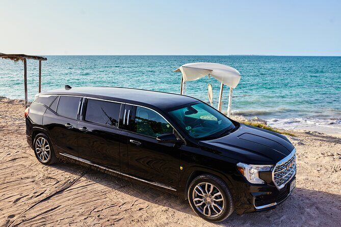Deluxe GMC Limousine from CUN Airport to Playa Mujeres - The Sum Up