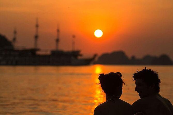 Deluxe Halong Bay 6 Hours Cruise To Visit Surprising Cave And Titop Island - Who Should Consider This Tour?