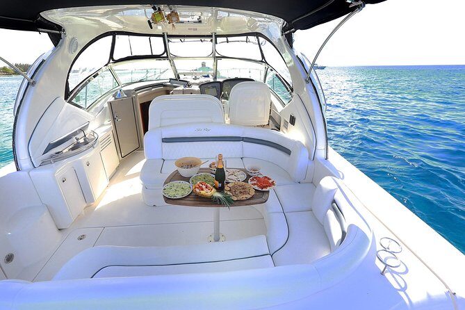 Deluxe Private Boats - 40 ft Sea Ray - FAQs