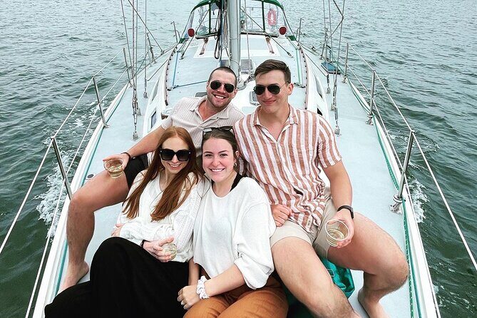 Deluxe private Sunset & Day Sail - Setting Sail in San Diego: What to Expect