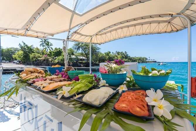 Deluxe Sail & Snorkel to the Captain Cook Monument - Key Points