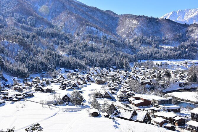 Departing from Takayama [Regular sightseeing bus] World Heritage Sites Shirakawago and Gokayama Ainokura - Key Points