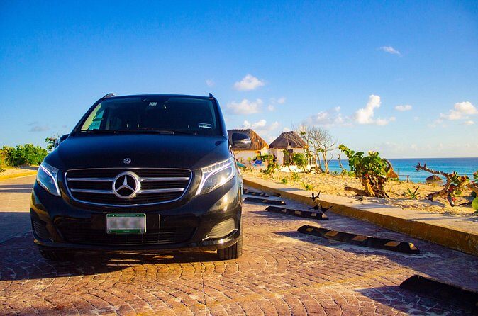 Departure from Akumal to Cancun International Airport. Private Service - The Sum Up: Who Is This Private Transfer Perfect For?