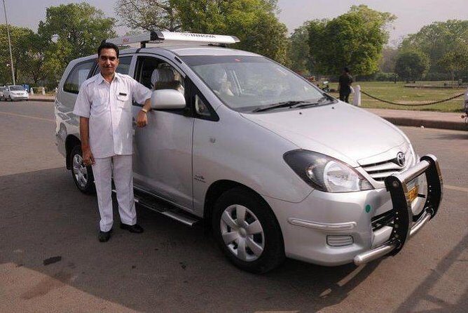 Departure Meet & Assist service at Delhi Airport with optional Private transfer - Full Breakdown of the Experience