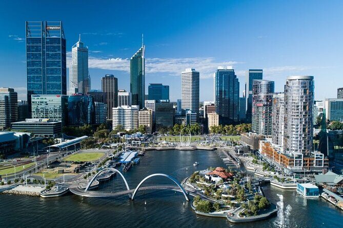 Departure Transfer: Perth to Perth Airport PER by Business Car - Key Points