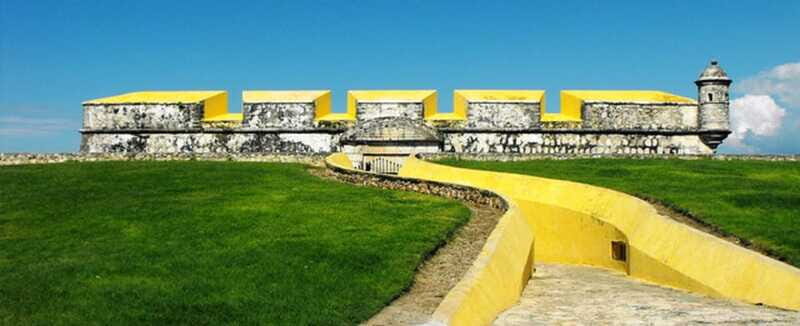 Desde Mérida: Edzna & City Tour Campeche recorrido guiado - Frequently Asked Questions