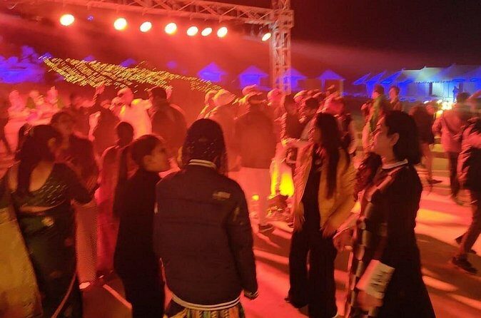 Desert Camp Stay 1 Night Package (Jeep+Camel+Hi-tea+Cultural Event+Dinner+B'Fast - Who Will Enjoy This Tour?