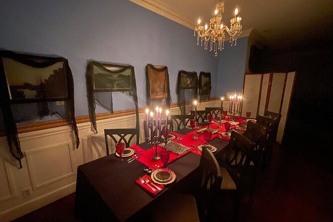 Dessert with Death in Charleston - A Closer Look at the Dessert with Death Experience