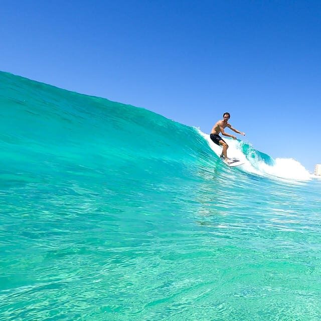 Destin FL: Surf Lessons - Who Would Enjoy This Experience?