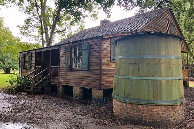 Destrehan Plantation Tour - The Folk-Life Demonstration & Gift Shop