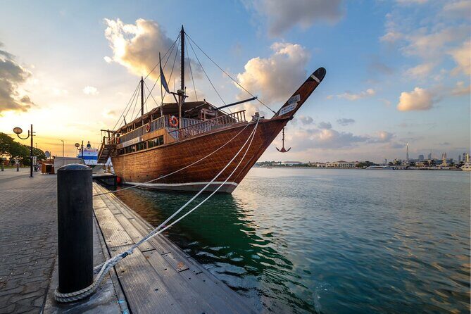 Dhow Cruise Dinner on Dubai Creek - The Sum Up