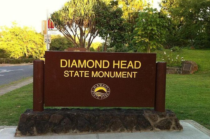 Diamond Head Hiking Tour with Ticket and Reservation Inclusion - Accessibility and Considerations