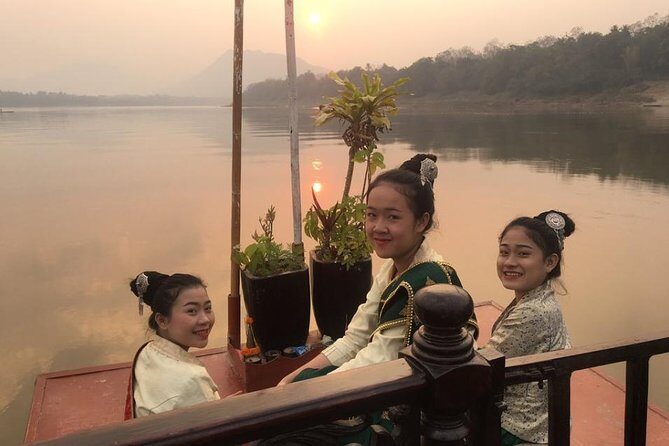 Dine and Cruise on Mekong River - FAQ