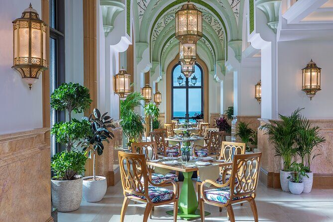 Dining Experience at iconic Emirates Palace Abu Dhabi - Considerations for Visitors