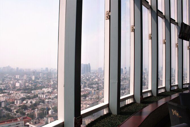 Dinner at Bellini, the largest revolving restaurant in the world - Value and Pricing