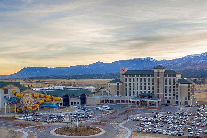 Dinner Detective True Crime Murder Mystery - Colorado Springs, CO - The Experience in Detail: What to Expect