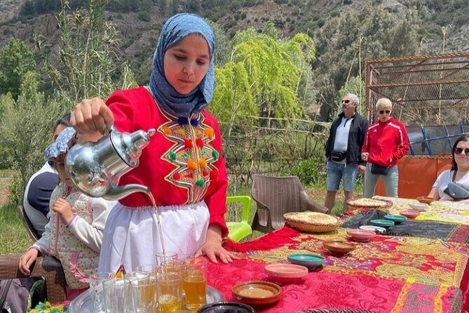 Dinner in Agafay Desert with sunset and camel Ride - FAQs